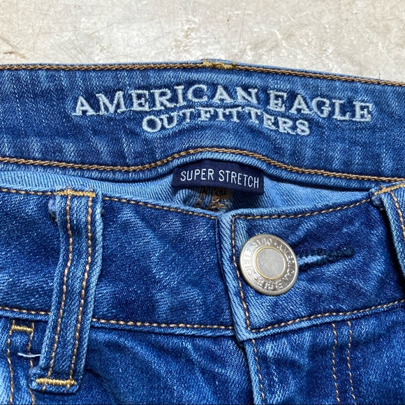 American Eagle Ripped Super Stretch Jegging Jeans - Picture 6 of 11